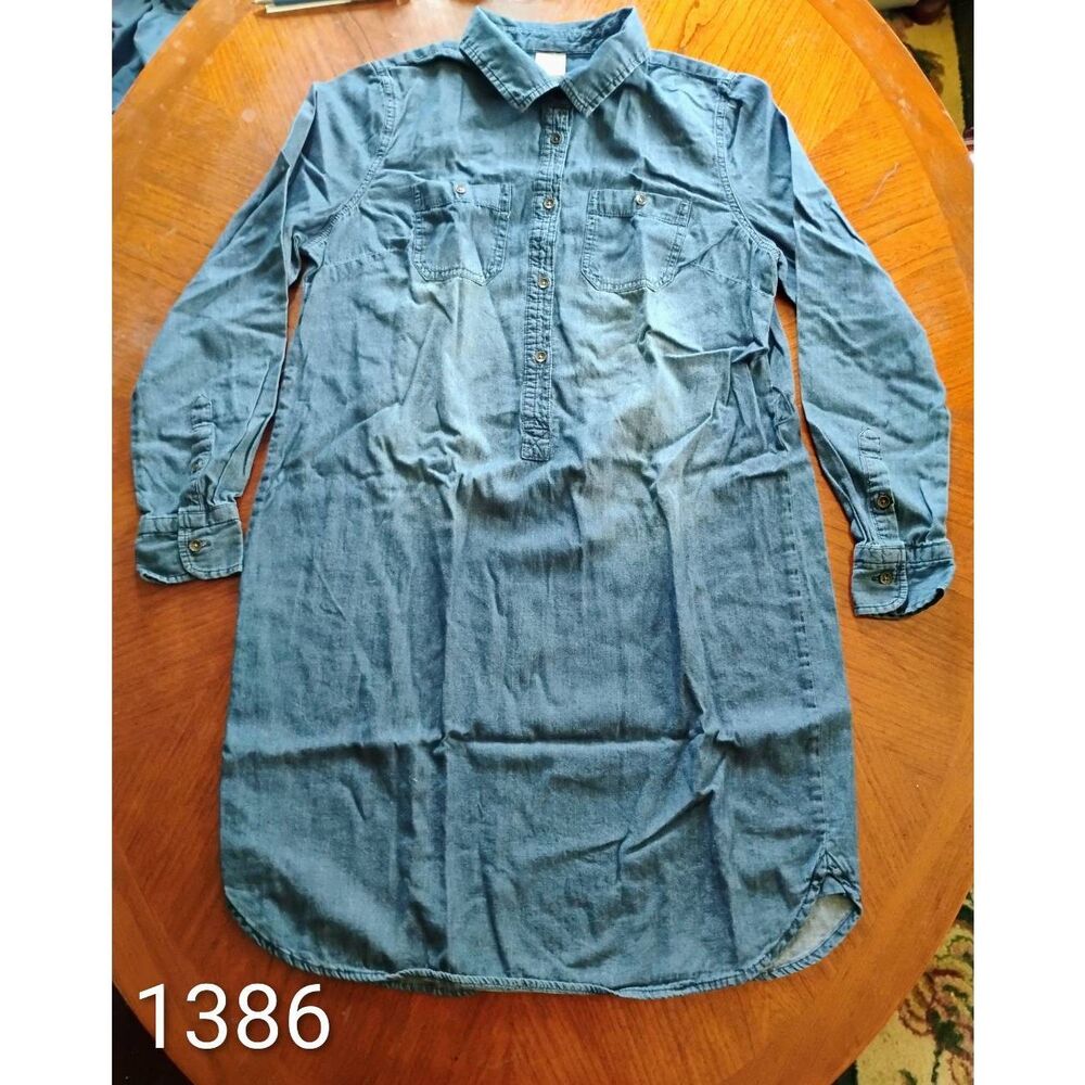 Faded Glory brand Very Long Shirt Size: S 1386